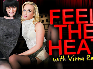 Naughty Julia & Vinna Reed in Feel The Heat Virtual Reality - FFStockings