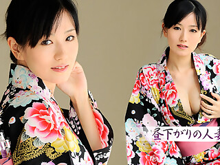 Manami Komukai Married Woman in the Early Afternoon - Caribbeancom