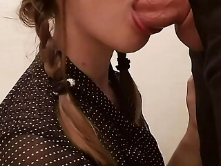 Awesome Hands Free Blowjob with Tongue from my Secretary while Office Renovation