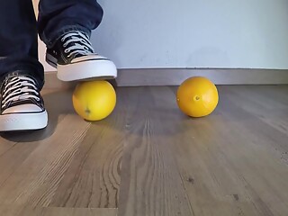 Converse Foot Crush Orange