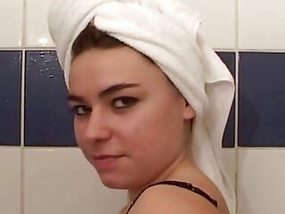 Cute French babe shows her cock-sucking skills in the shower