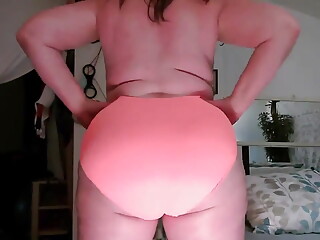 V 633 Big Panties and Clenched Ass Cheeks with Sexpot Dawnskye55