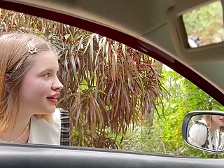 Petite student asked me for a ride so I fucked her in the car