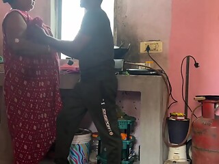 Meri pyari bhabi ke saath kitchen me ghapa ghap kiya