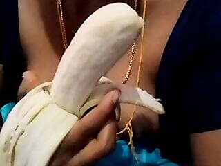 Bannana wife Indian aunty blowjob