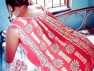 Indian desi slim bhabhi hard by her devar in the private room