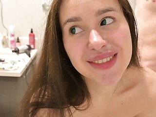 Amateur teen got caught in the bathroom! Hardcore doggy fuck right until massive facial cumshot!