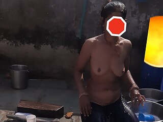 Brother-in-law saw sister-in-law? bathing in desi open bathroom