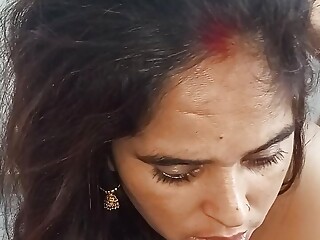 Indian bhabi sucking and fucking very hardly with our husband in bed room and like this video