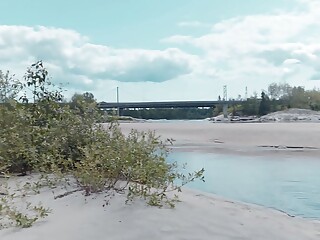 Nympho Sucks and Fucks a Stranger on a Beautiful Secret Beach. a Nice Facial to Finish.